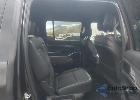 2024 Jeep Wagoneer Series Ii 4X4 z USA, uszkodzony, nr VIN 1C4SJVBP2RS170780